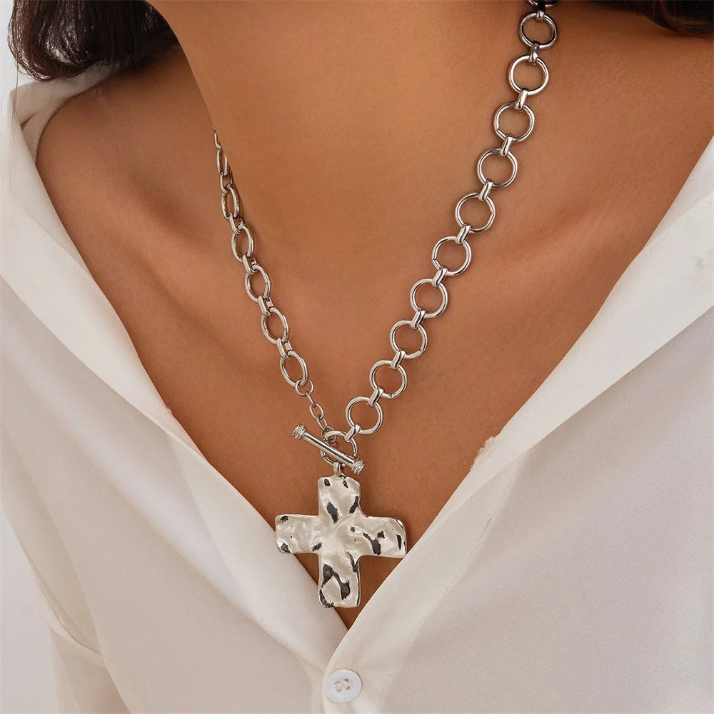 ASHLEY HARRIS — Chunky Cross Necklace — product image 2