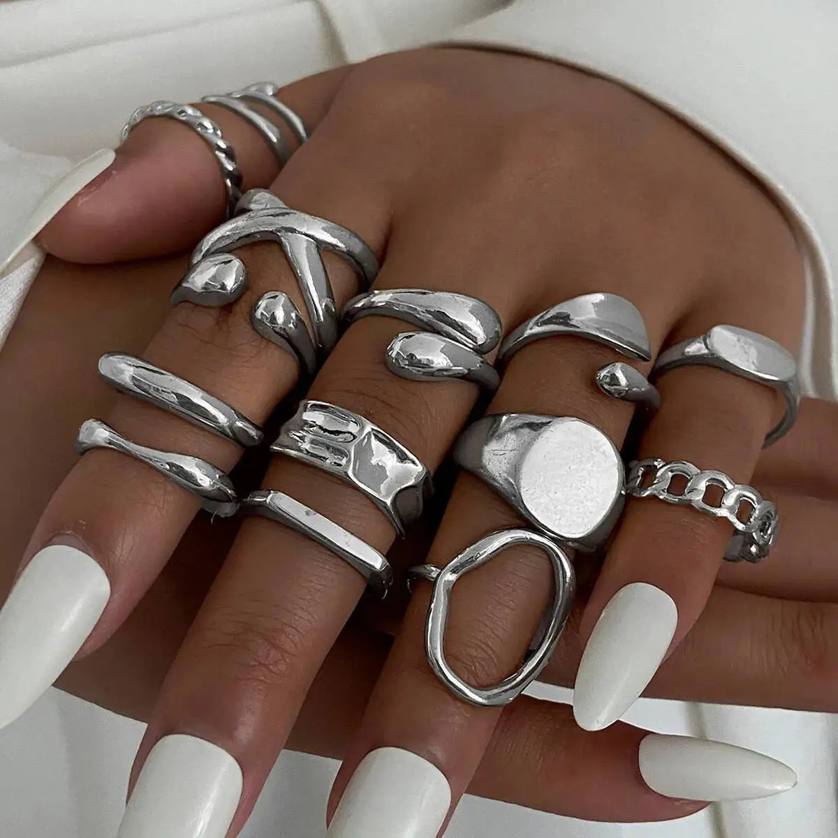 ASHLEY HARRIS — Geometric Ring Set — product image 2