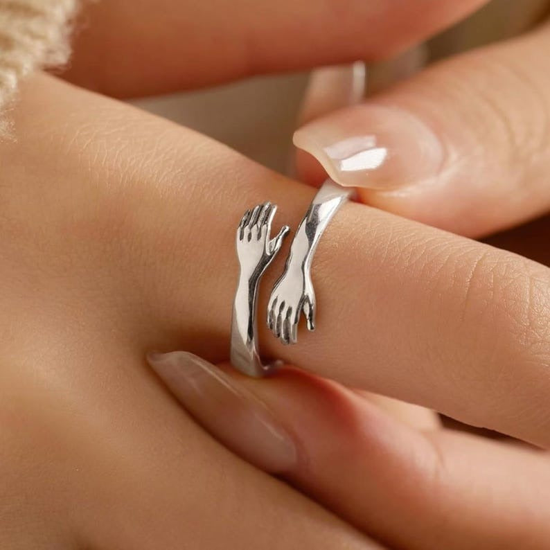 ASHLEY HARRIS — Hug Ring — product image 4